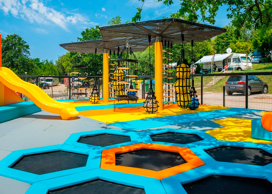 Trampoline Park Image 1